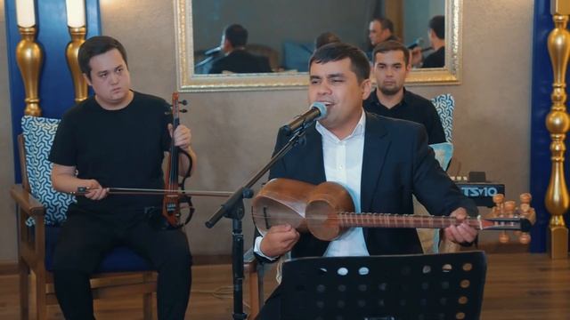 Dilshodbek Matnazarov “Zoʻrman dema” Jonli ijro Дилшодбек Матазаров «Зурман дэма» Жонли ижро. смотреть онлайн