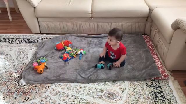 VLOG #12 | Жизнь в Екатеринбурге | Семья Калагановы | Готовлю плов с курой | Подарок крохе смотреть онлайн