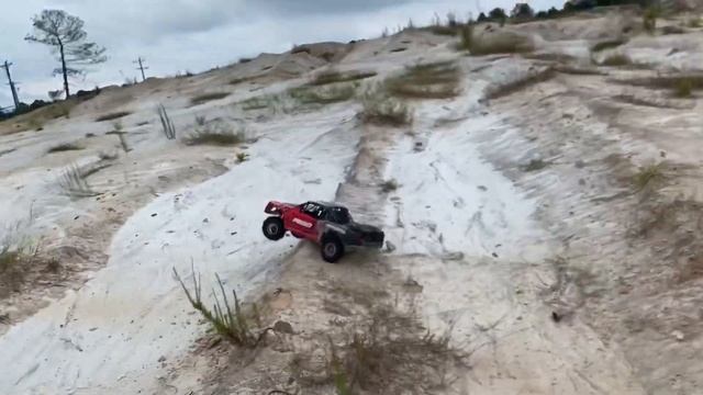 EPIC UDR SAND BASH BROKE! смотреть онлайн