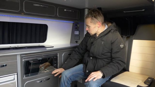 The "Mobile Man Cave" VW T6 Campervan смотреть онлайн