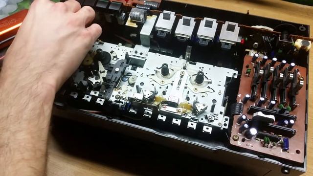 Riparazione Boombox Panasonic RX-CW43 смотреть онлайн