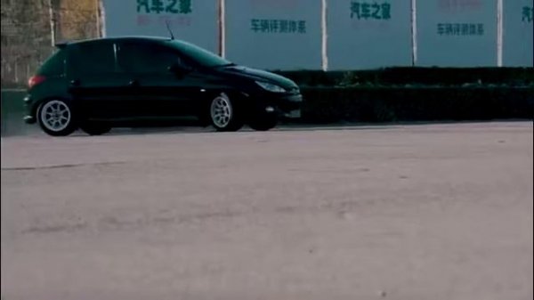 Peugeot 206 drift driving show #Peugeot 206 #Peugeot 206 modified