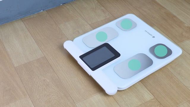 Lescale P3 Professional 8 Electrodes Body Fat Scale Operation Guide Video смотреть онлайн
