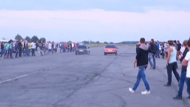 Недогарки 21.06.2014 BMW 325 vs ВАЗ 2109 смотреть онлайн