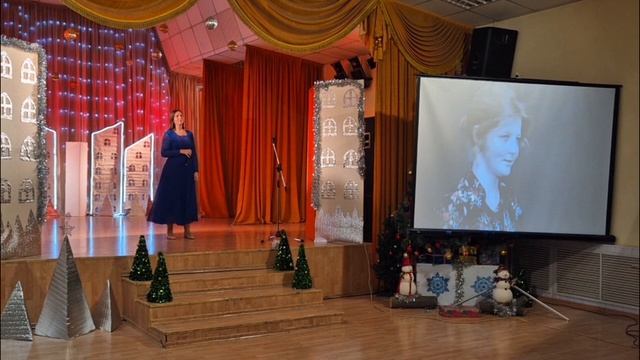 "Новогодняя песенка" - Анна Егорова смотреть онлайн