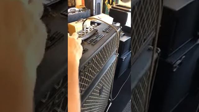 1966 Vox Super Beatle at K-V смотреть онлайн