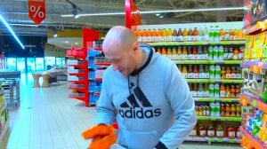 ФЁДОР vs ПАПА. ПОКУПКИ в НОВОМ МАГАЗИНЕ ИГРУШЕК.