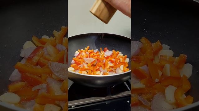 Кальмар белом вине с яичной лапшой смотреть онлайн