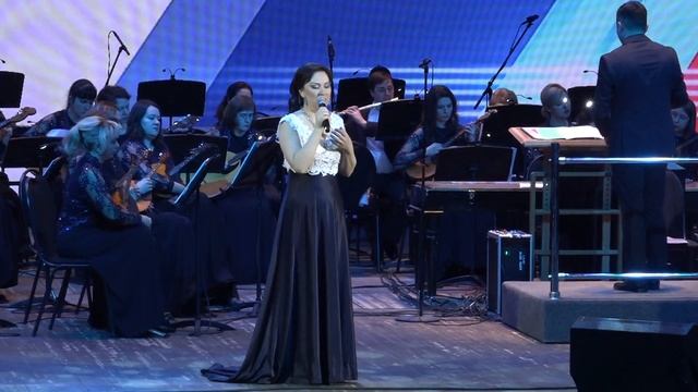 "Любовь - волшебная страна" из к/ф "Жестокий романс", поет Анна Киселёва смотреть онлайн