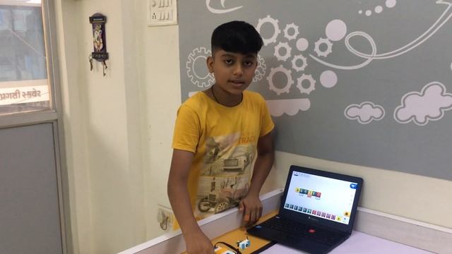 Lego WeDo 2.0 Milo The Science Rover with Motion Sensor Explained by Rohan Pankhaniya from RFL PBR смотреть онлайн
