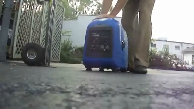 máy phát điện 2000 Watt HY2000si смотреть онлайн