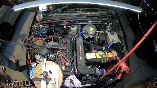 Part 1 - AUDI S2 engine harness rebuild смотреть онлайн