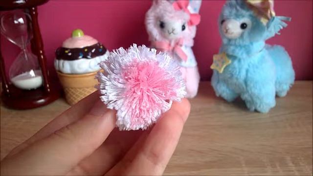 DIY Mini Pom Pom Bunny смотреть онлайн