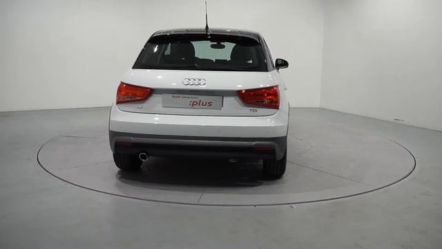 UDI A1 Sportback 1.6TDI Attraction Precio: 19.300 € REF 4131183 смотреть онлайн