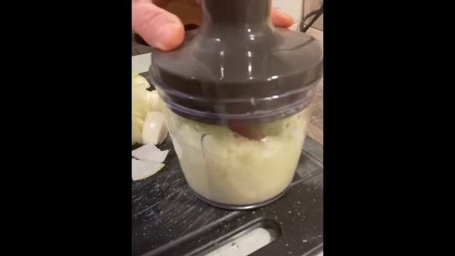 Очень простые, но вкусные котлеты !!! смотреть онлайн