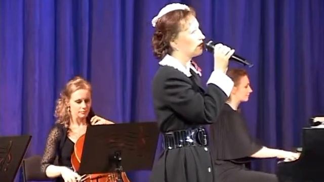 А. Журбин, сл. В. Аксенова, "Тучи в голубом", из к/ф "Московская сага" смотреть онлайн