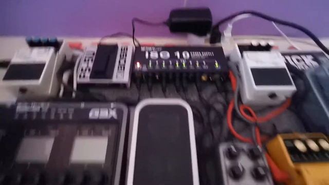 Pedalboard Powered By Mosky ISO 10 Power Supply