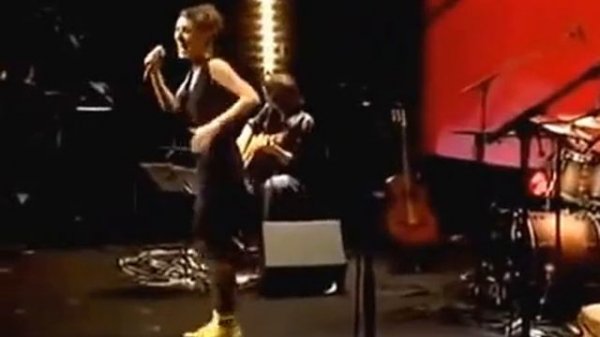 ZAZ   Je me suis fait tout petit