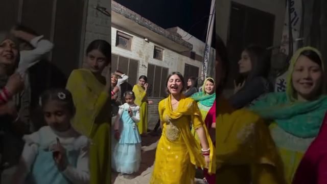 Family Marriage Function Dance смотреть онлайн