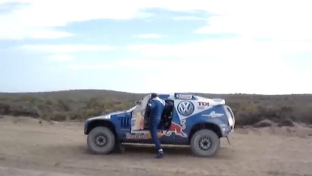 Dakar 2009 Carlos Sainz; Giniel DeVilliers VW Touareg CDI смотреть онлайн
