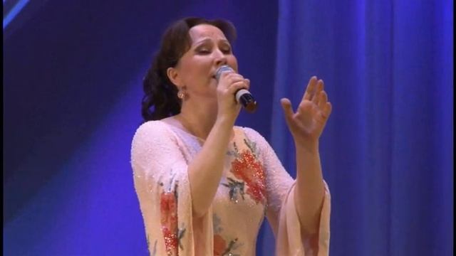 "Моя свеча", поёт Анна Киселёва смотреть онлайн