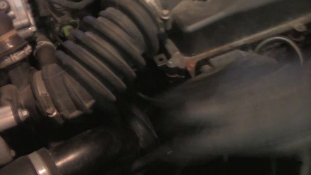 Hur man byter olja på en Volvo V70 D2 смотреть онлайн