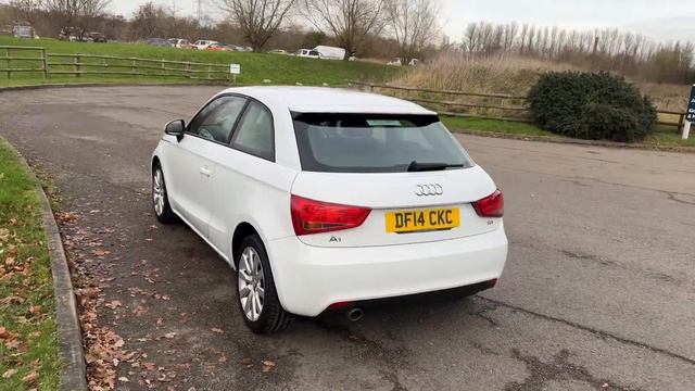 Audi A1 1.6 TDI Sport Hatchback 3dr Diesel Manual смотреть онлайн
