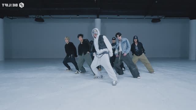 ENHYPEN - Moonstruck 2025 Golden Disc Awards Dance Practrice MIRRORED смотреть онлайн