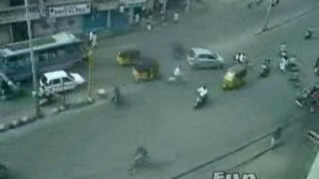 Дорожное движение в индии смотреть онлайн