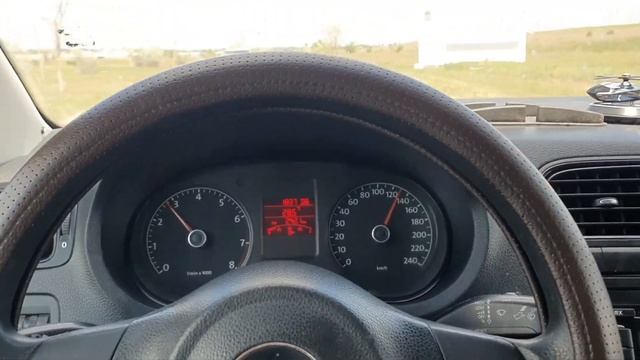 Фольксваген поло 2011 года, коробка автомат 1.6 цепной мотор. все основные моменты на видео 700₽± смотреть онлайн