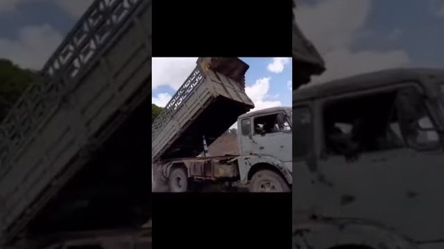 OLD ITALIAN TRUCK AT WORK IMMORTALI CAMION FIAT 682 AL LAVORO IN SOMALIA NEL 2021 смотреть онлайн