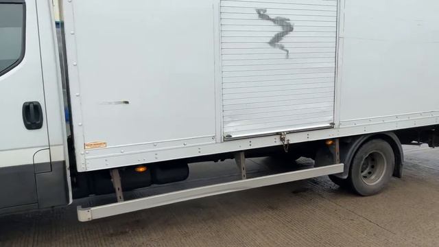 Lot 174 Iveco 72-180 Curtain/Box KXZ 6705 смотреть онлайн