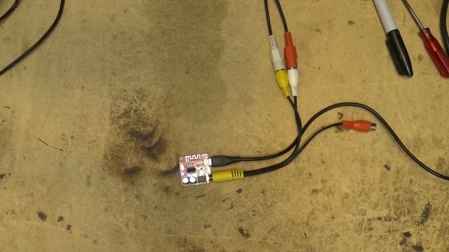 XY Mini Bluetooth receiver board test run смотреть онлайн