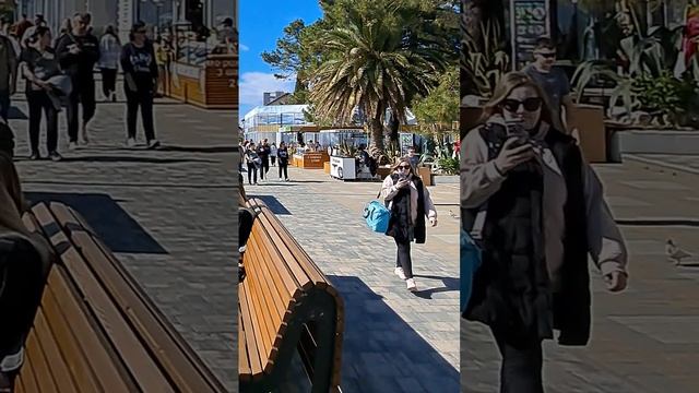 АДЛЕР. 5 АПРЕЛЯ. НАБЕРЕЖНАЯ. ПЛЯЖ ЧАЙКА. смотреть онлайн