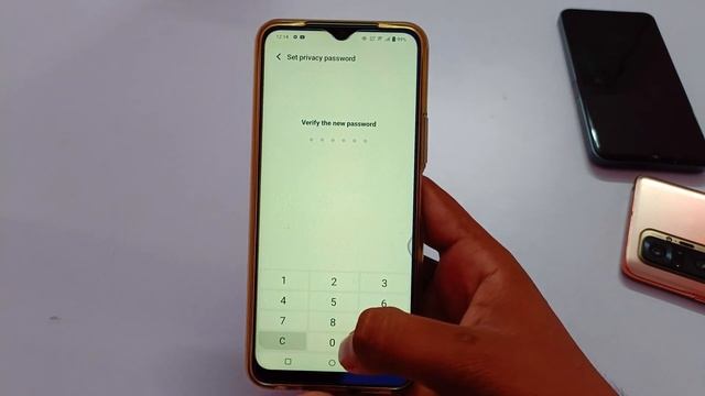 How to lock apps in Iqoo z6 lite 5g / Iqoo z6 lite 5g me app lock kaise kare/app lock setting смотреть онлайн