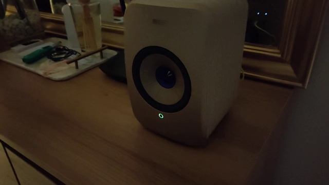 KEF LSX paired with KC62 Feb, 2021 смотреть онлайн