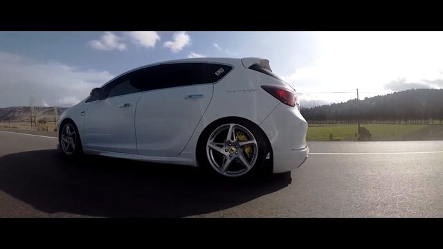 LiveLow - (Opel Astra Air) Revac Film's смотреть онлайн
