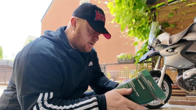 ГЕРМАНЕЦ ОБДУРИЛИ НЕМКУ БАБУЛЮ С МАШИНОЙ ЗАЧЕМ МЫ ТАК ,КАК ДАЛЬШЕ ЖИТЬ В ГЕРМАНИИ ПРИ ТАКИХ РАСХОДА