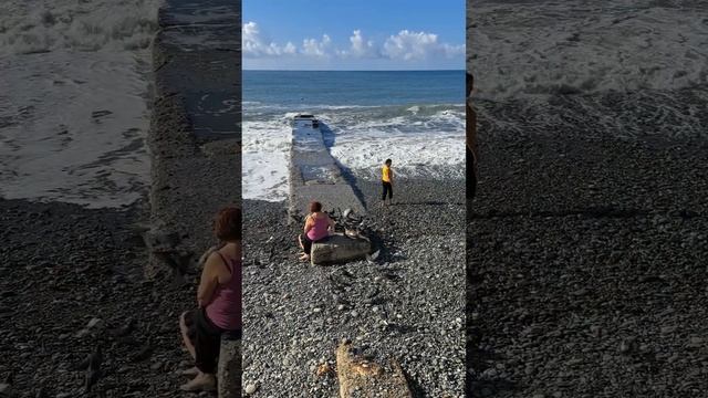 Адлер. Волны. ОТЛИЧНАЯ ПОГОДА. смотреть онлайн