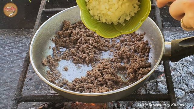 OUR FAMILY'S FAVORITE DINNER RECIPE! EASY POTATOES WITH GROUND BEEF RECIPE! смотреть онлайн