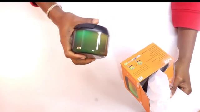 best mini bluetooth speaker ৷ MZ M1 Bluetooth Speaker with RGB Lights & heavy Bass unboxing смотреть онлайн