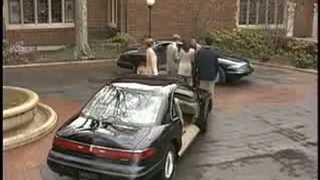 Disappearing Car Door смотреть онлайн