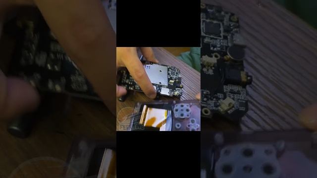 Quick guide on Replacing screen of Anbernic RG35xx Retro Handheld console смотреть онлайн