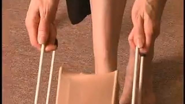 How to use a stocking donner смотреть онлайн