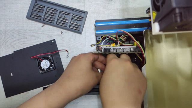 BigTreeTech SKR mini V3.0 installation on Ender 3 смотреть онлайн