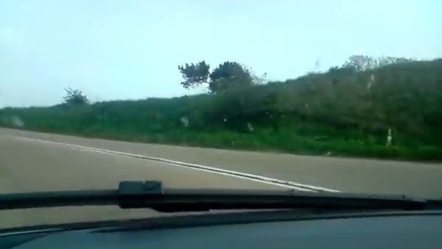 VW Transporter GTTDI 2.5L 8 people + Big electric wheelchair смотреть онлайн