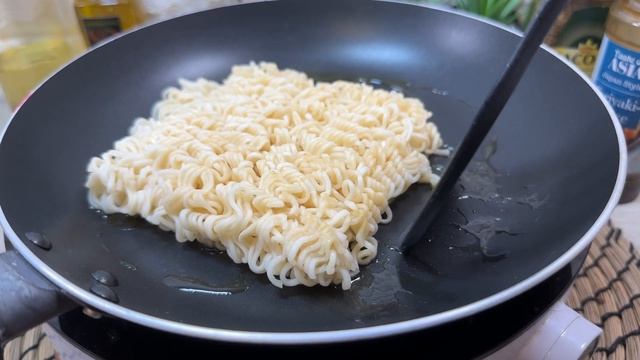 Abendessen für 1 Euro – Rezept für leckere Ramen Nudeln mit Ei смотреть онлайн