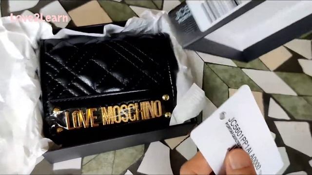 Love Moschino - lettering logo Purse in black смотреть онлайн