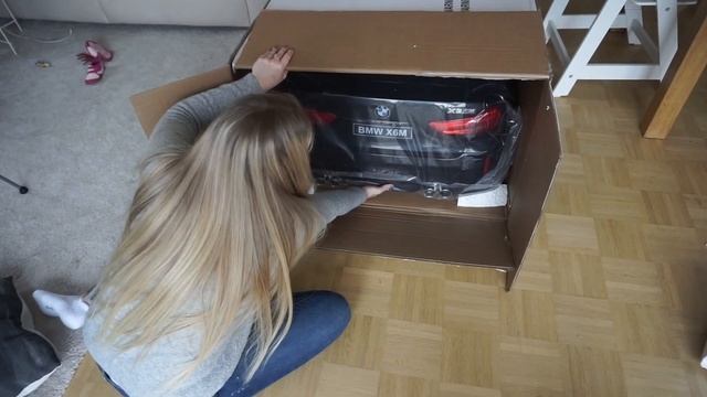 Emmas Weihnachtsgeschenke 2019 🎁🎄 | Miweba BMW X6M XXL| Spielzeugküche aufpimpen | julaavo“ смотреть онлайн