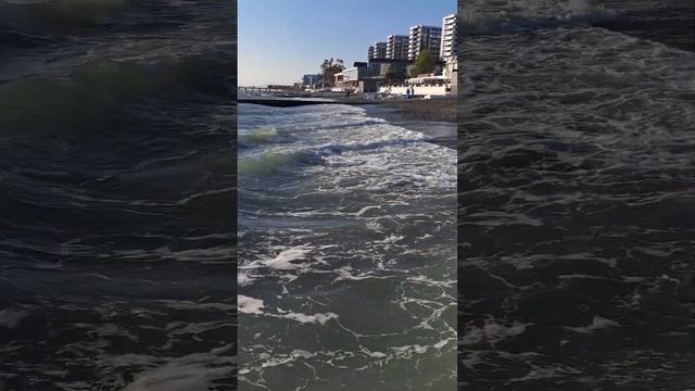 АДЛЕР. ВОЛНЫ. ПЛЯЖ ЧАЙКА. смотреть онлайн